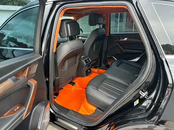 Audi Q5L 2023