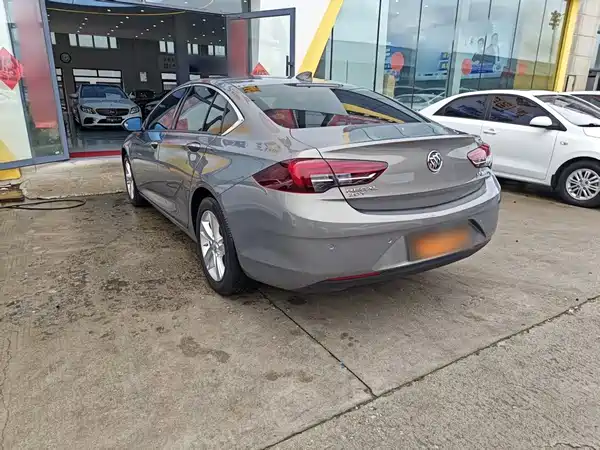 Buick Regal 2018
