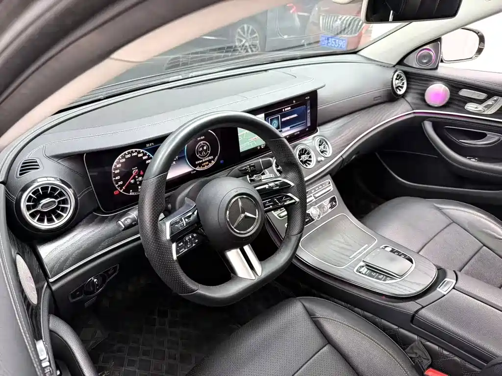 Mercedes-Benz E-Class 2018 — фото 5