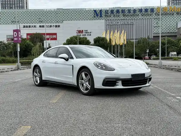 Porsche Panamera 2017