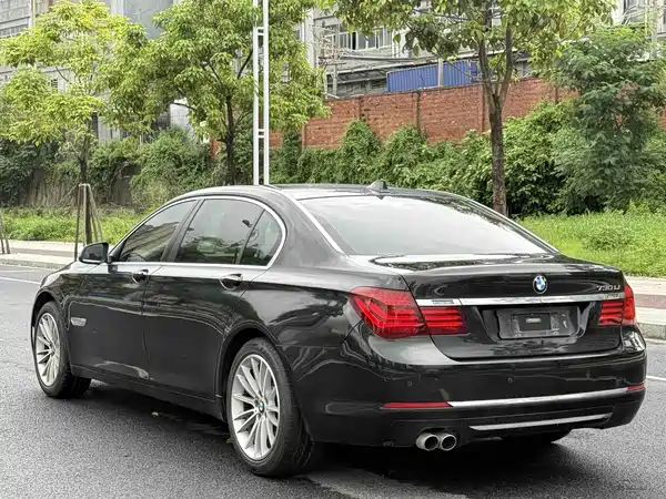 BMW 7 Series 2015