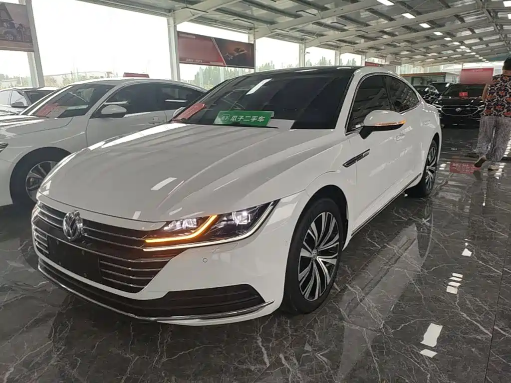 Volkswagen CC 2020 — фото 1