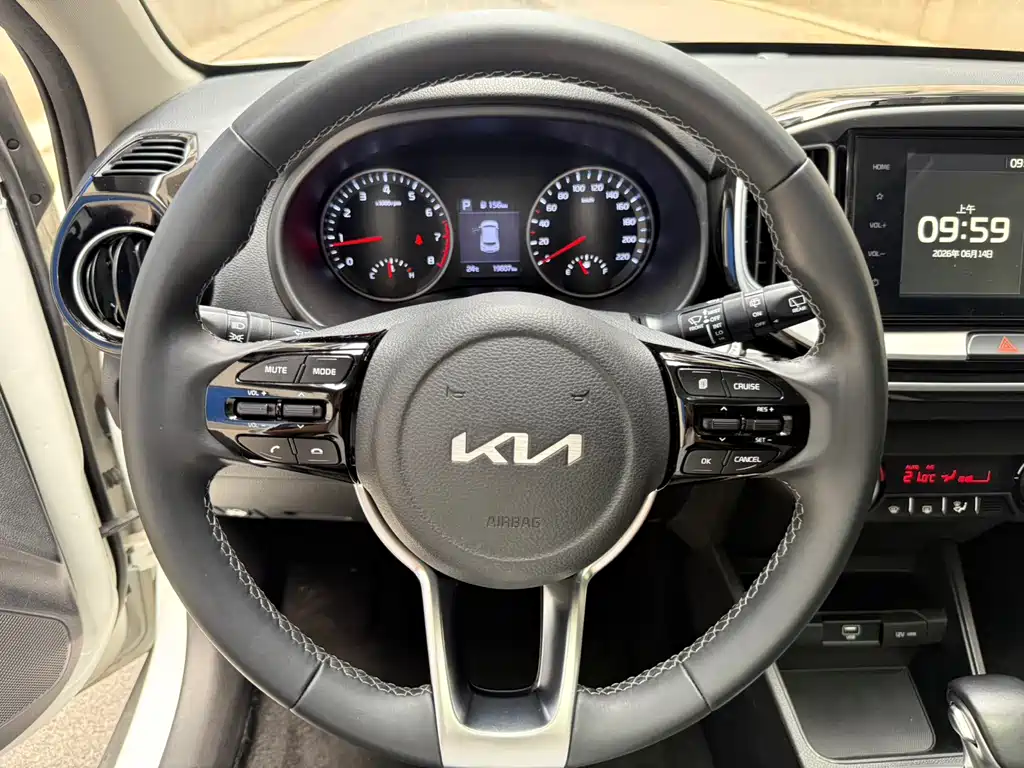 Kia KX1 2022 — фото 11