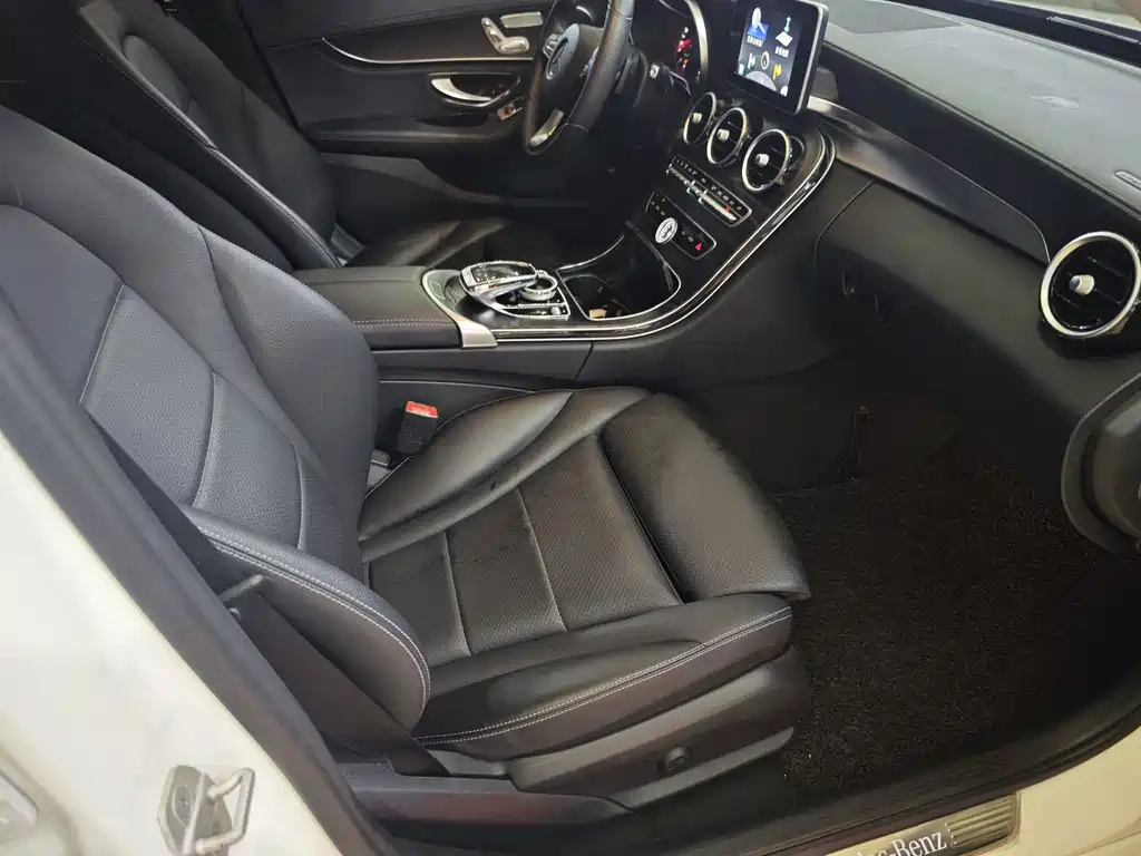 Mercedes-Benz C-Class 2015 — фото 6