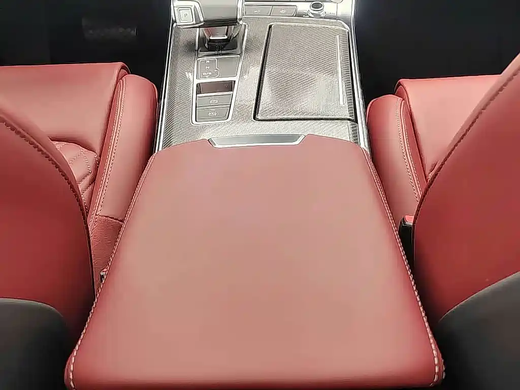 Audi A7L 2025 — фото 10