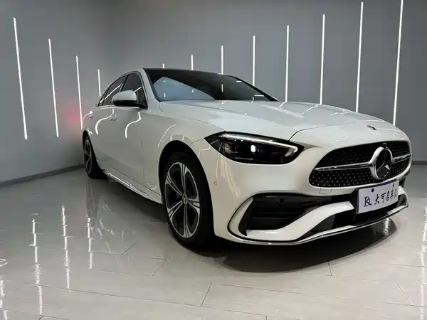 Mercedes-Benz C-Class 2023