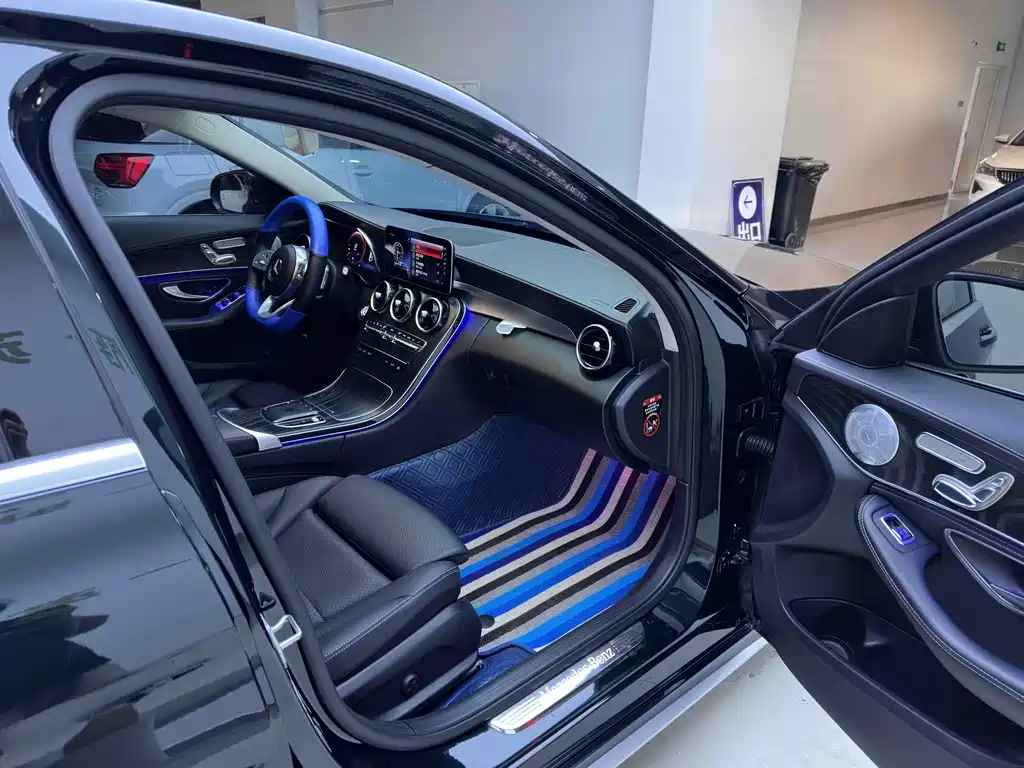 Mercedes-Benz C-Class 2020 — фото 9