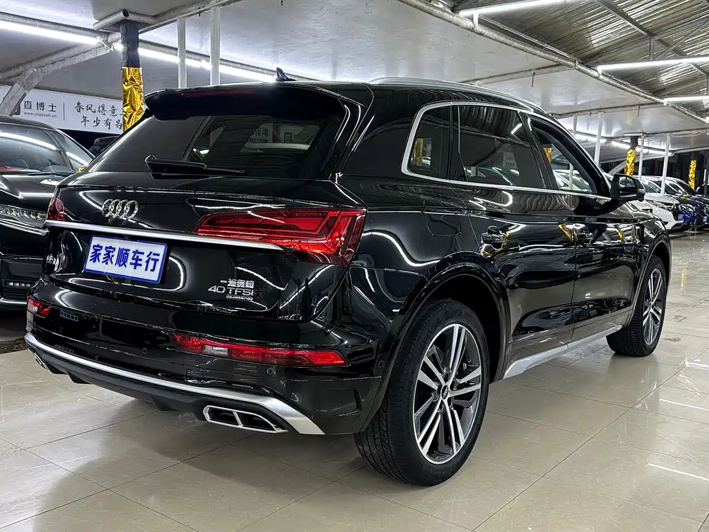 Audi Q5L 2022 — фото 4