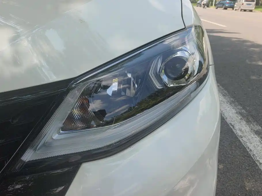 Nissan Tiida 2020