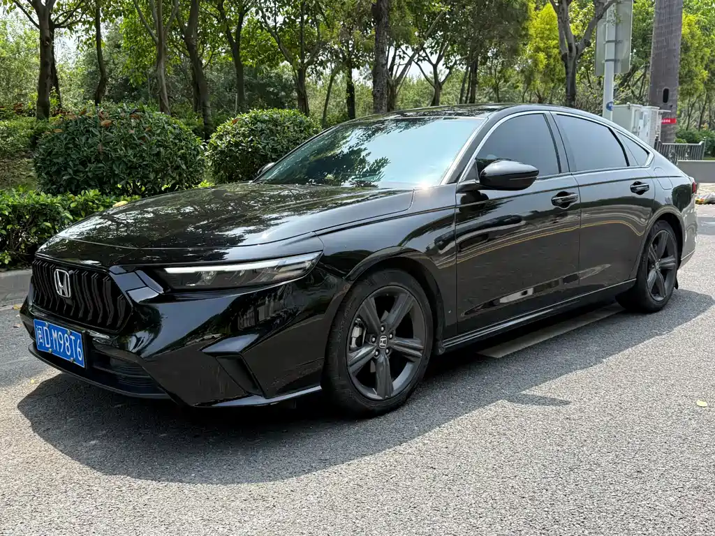 Honda Inspire 2024 — фото 1