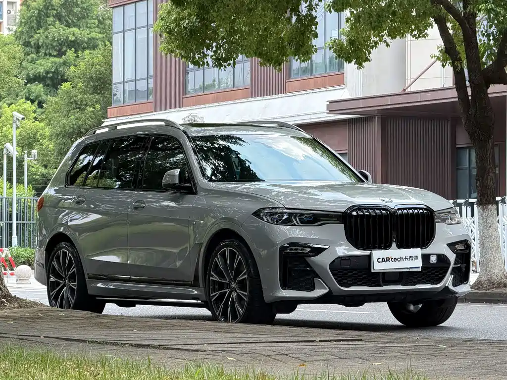 BMW X7 2020 — фото 3