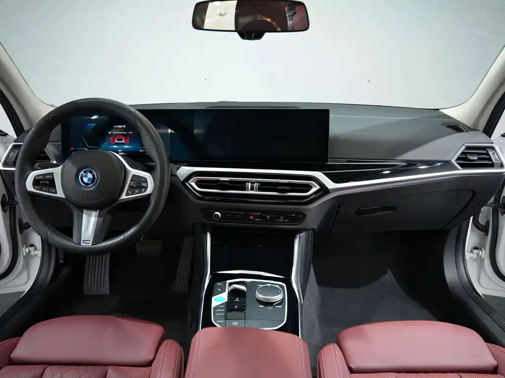 BMW i3 2023 — фото 14