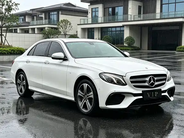 Mercedes-Benz E-Class 2019
