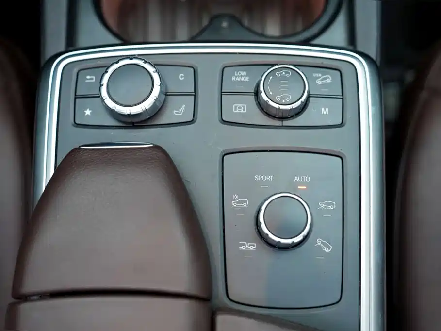 Mercedes-Benz GL-Class 2015 — фото 12