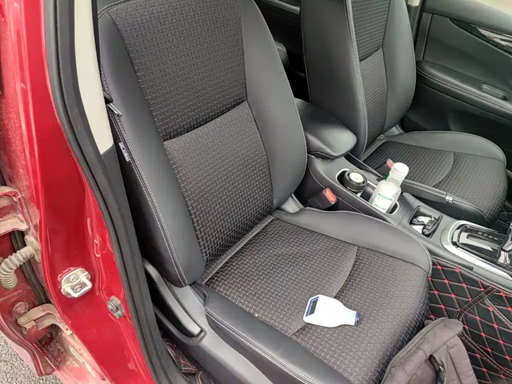 Nissan Tiida 2019 — фото 25