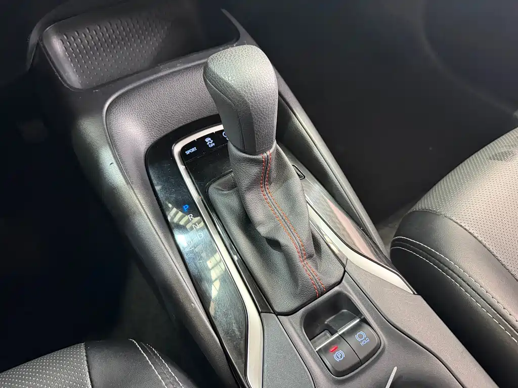 Toyota Corolla 2022 — фото 14