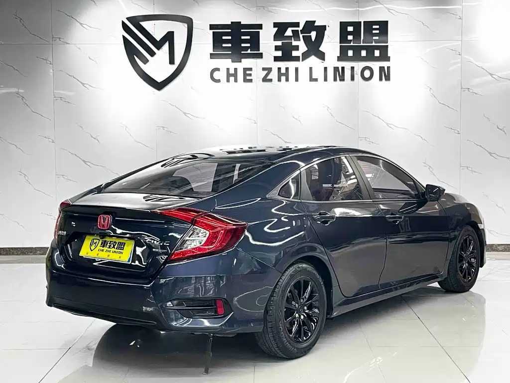 Honda Civic 2017 — фото 5