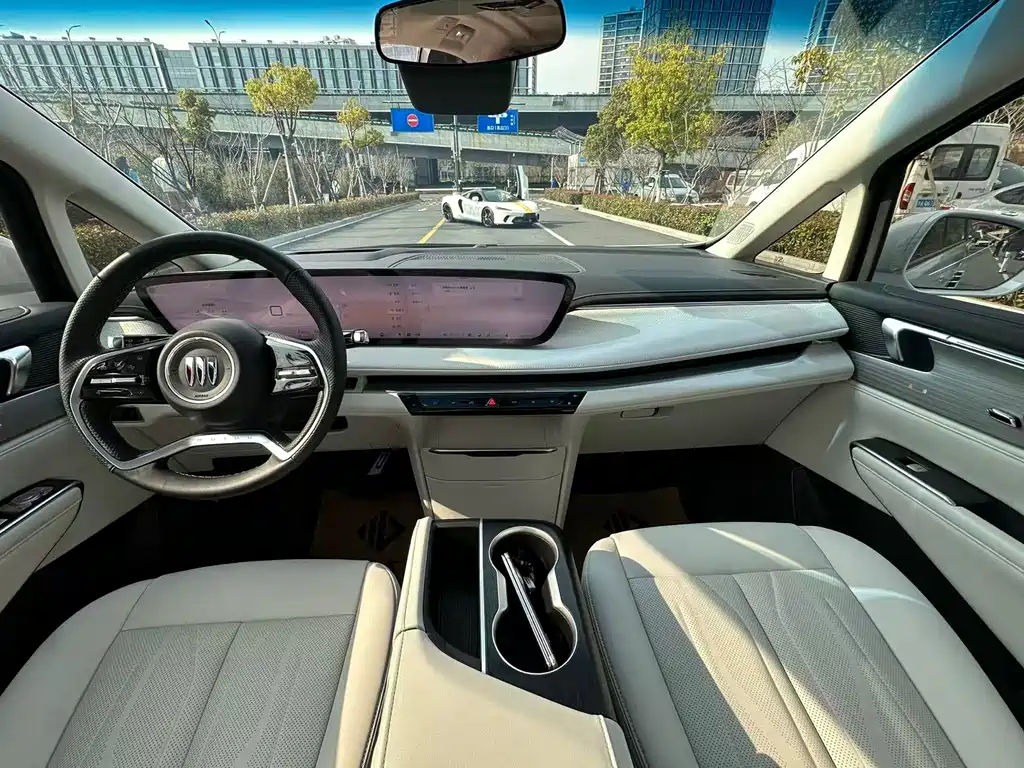 Buick GL8 Hybrid 2025 — фото 13