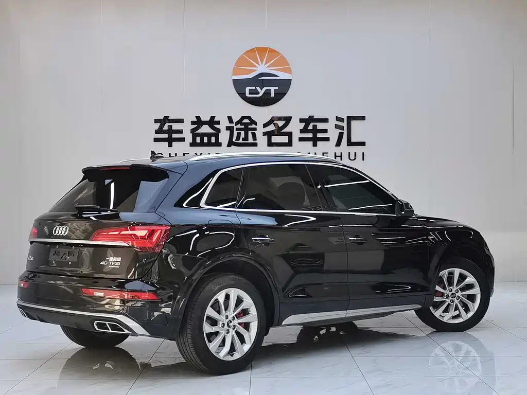 Audi Q5L 2022 — фото 22