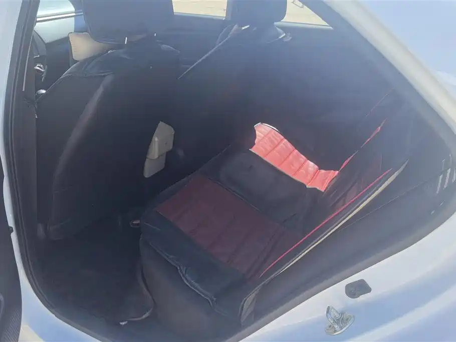Hyundai Verna 2020 — фото 11