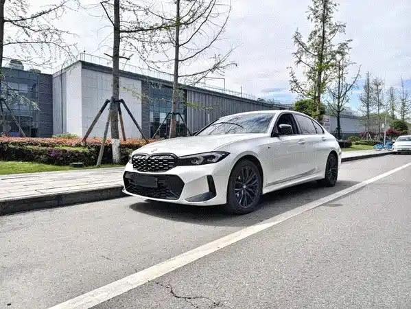 BMW 3 Series 2024