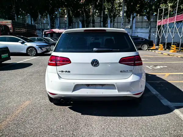 Volkswagen Golf 2015