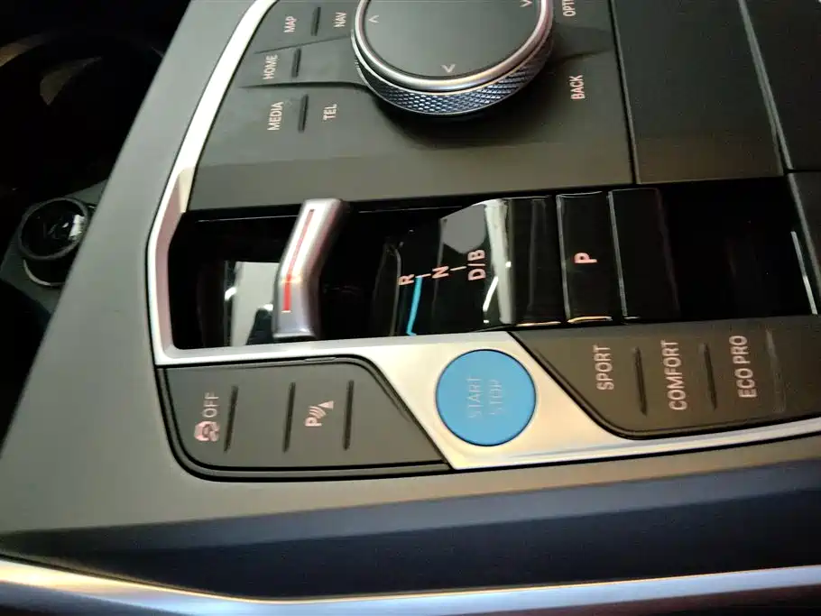 BMW i3 2025 — фото 16