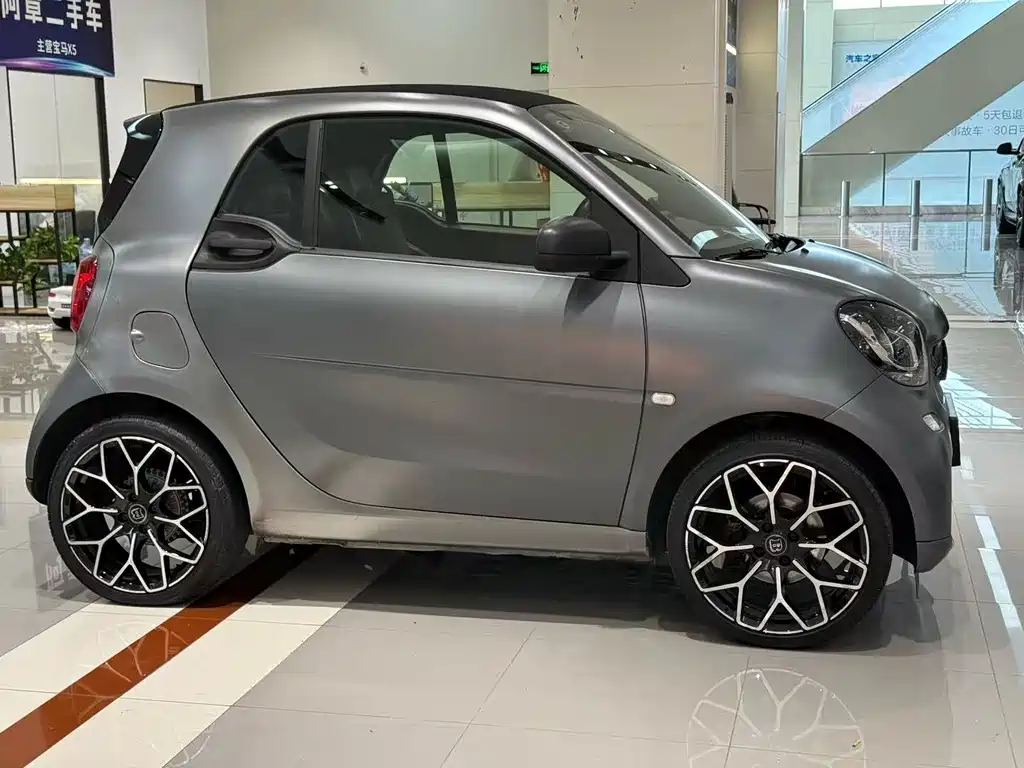 smart fortwo 2018 — фото 18