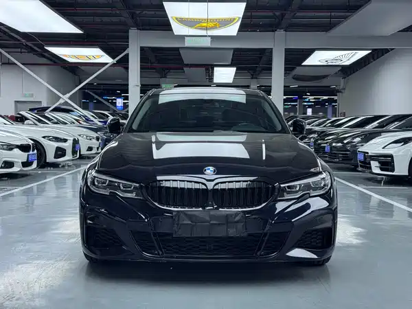 BMW 3 Series 2021