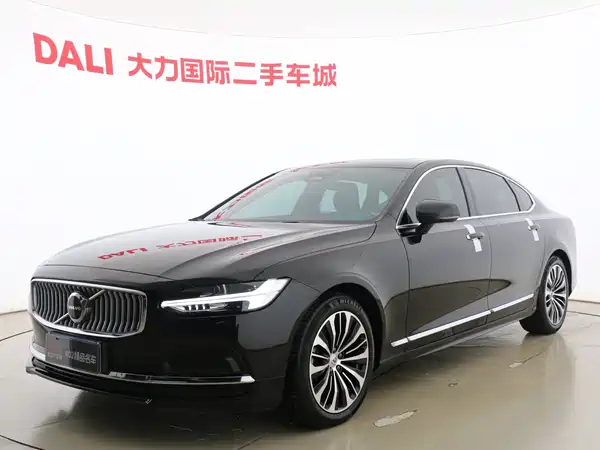 Volvo S90 2023