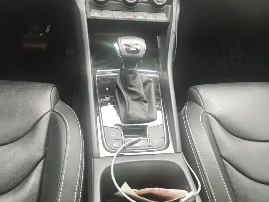 Skoda Kodiaq 2018 — фото 16