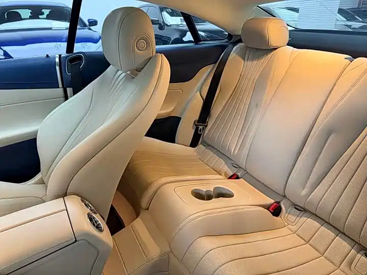 Mercedes-Benz E-Class 2020 — фото 8