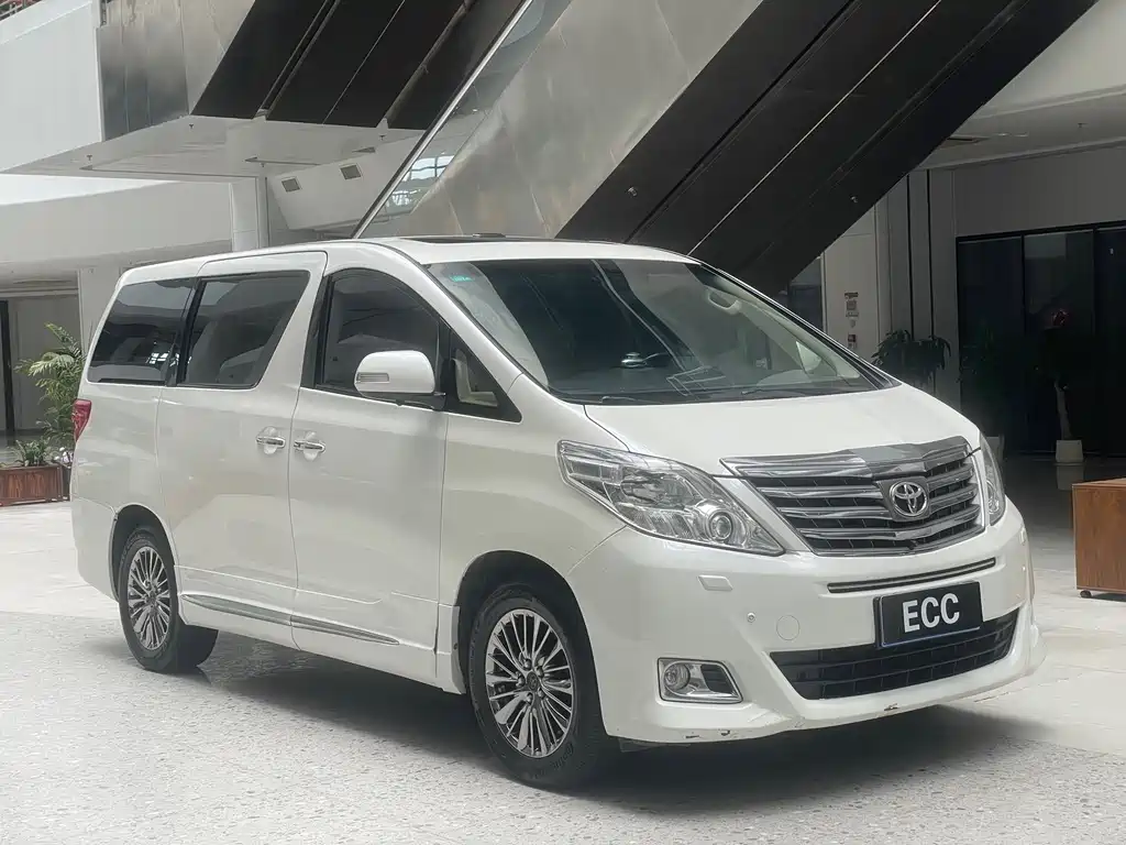 Toyota Alphard 2014 — фото 3