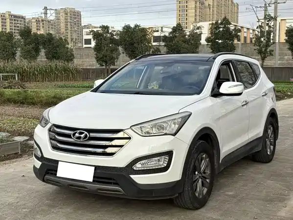 Hyundai Santa Fe 2014