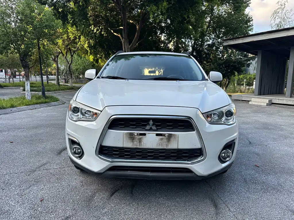 Mitsubishi Jinxuan ASX 2014 — фото 3