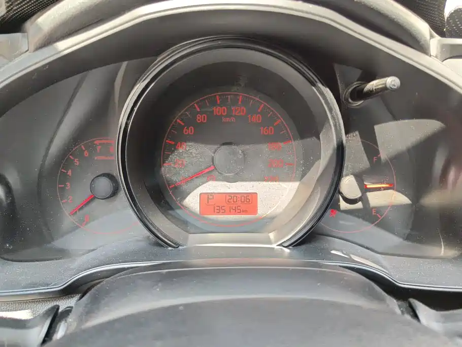 Honda Fit 2014 — фото 14