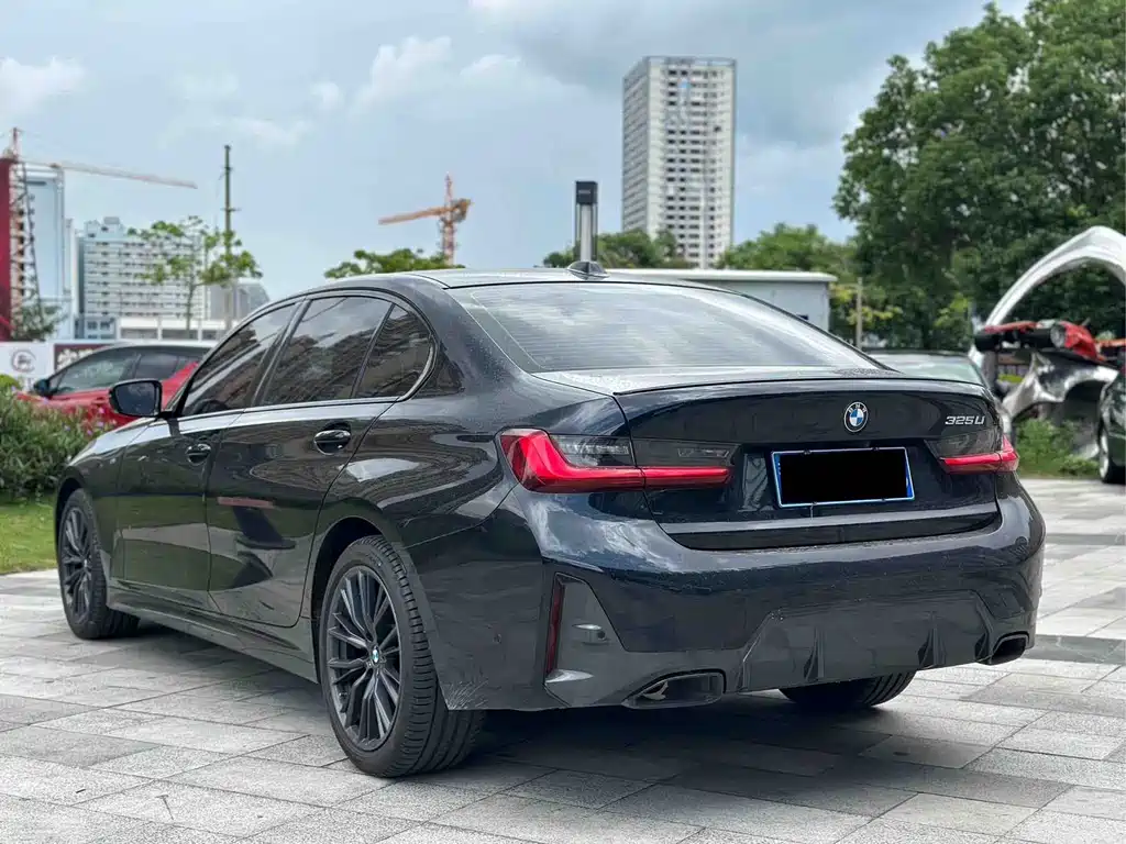 BMW 3 Series 2024