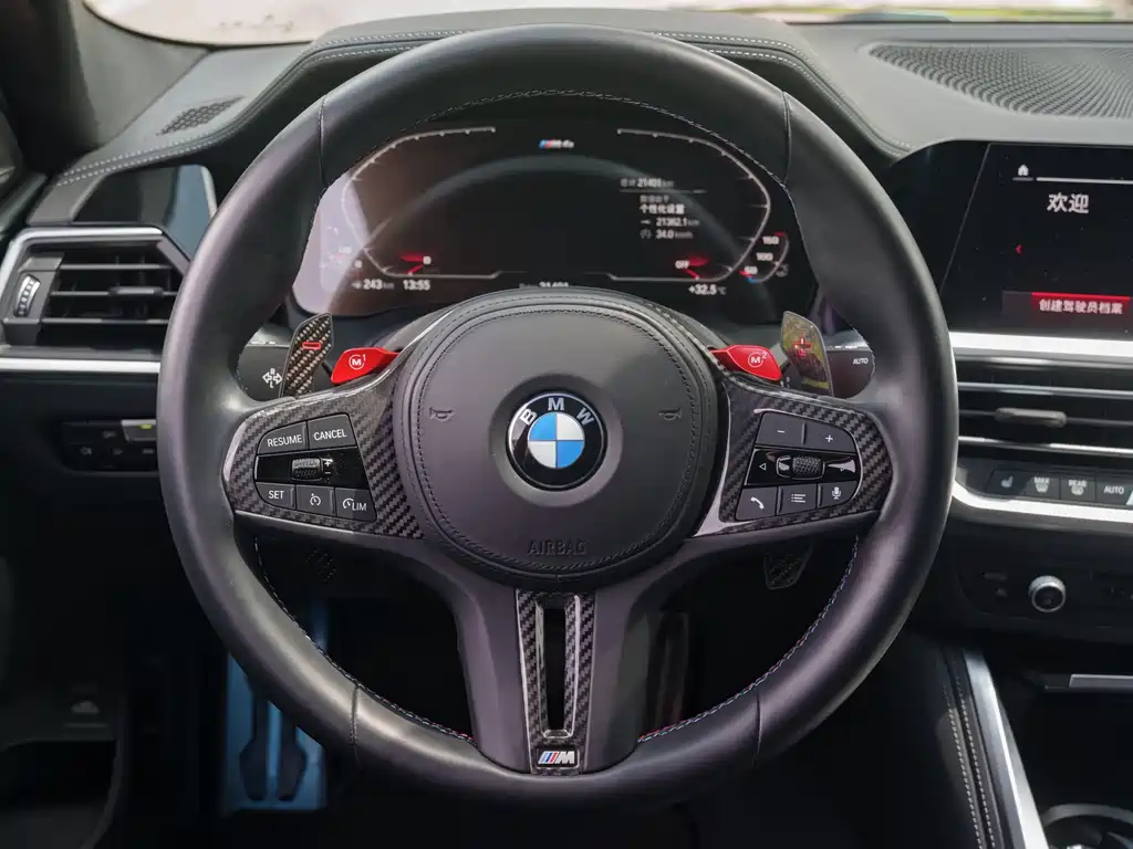 BMW M4 2023 — фото 11