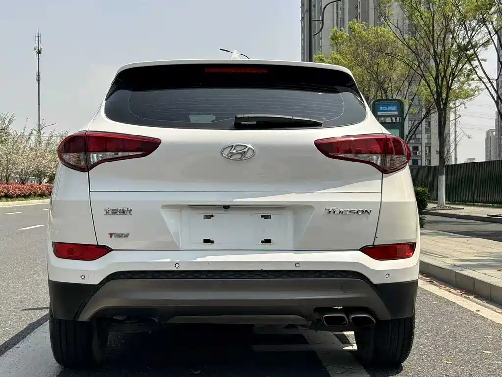 Hyundai Tucson 2017 — фото 13