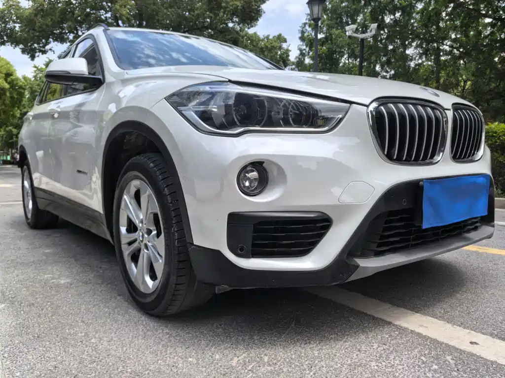 BMW X1 2017 — фото 3