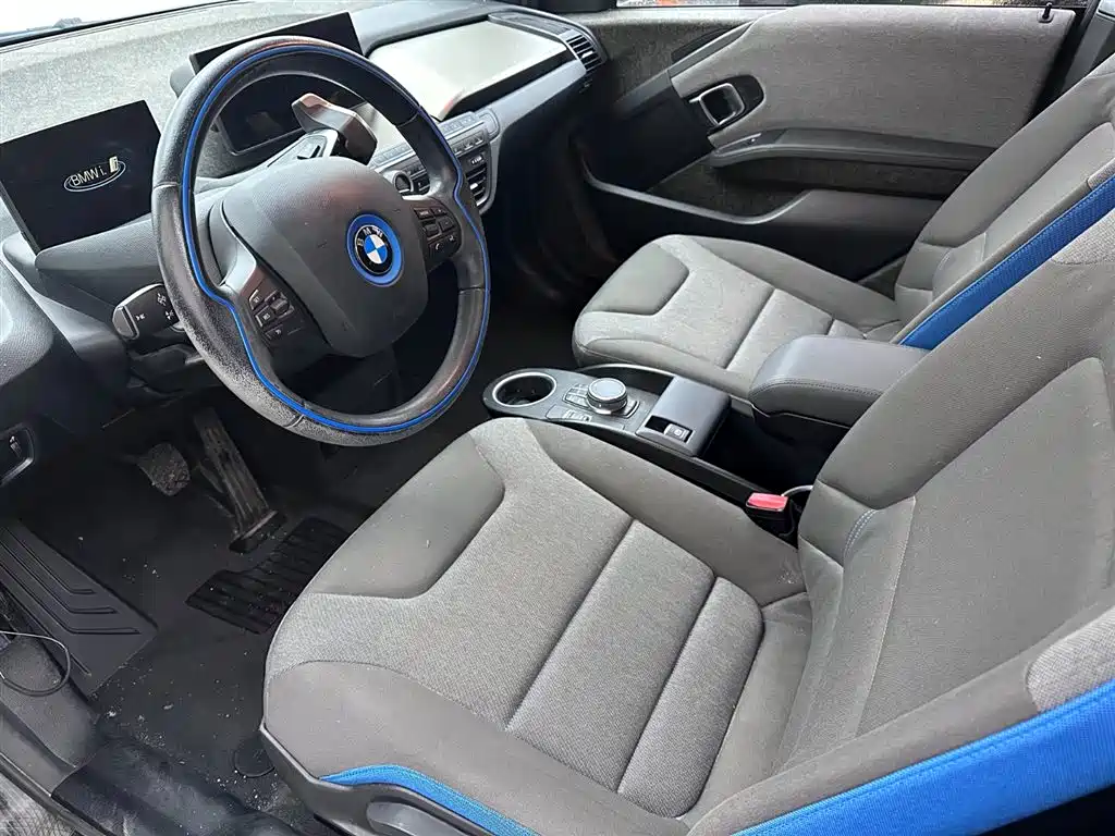 BMW i3 2018 — фото 8