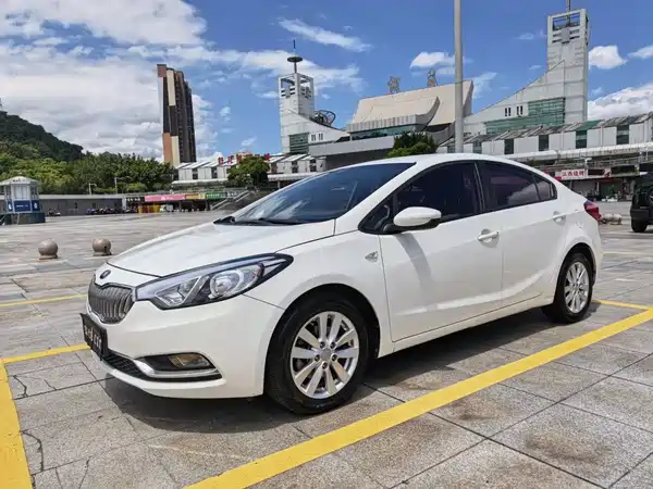 Kia K3 2015