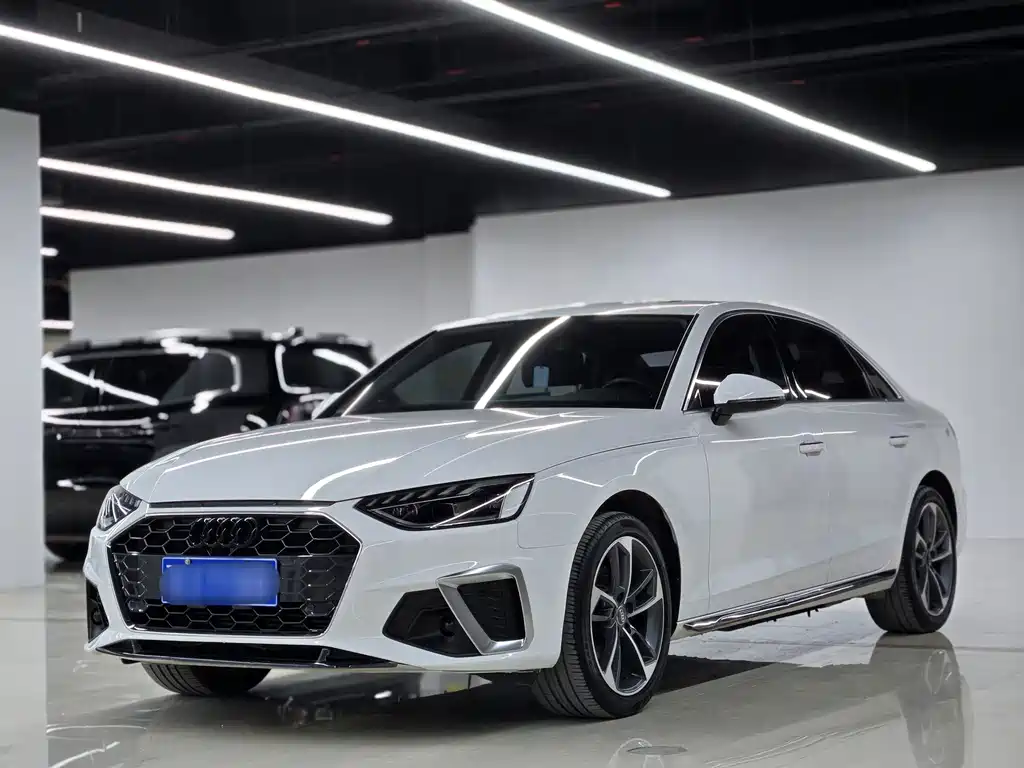 Audi A4L 2021