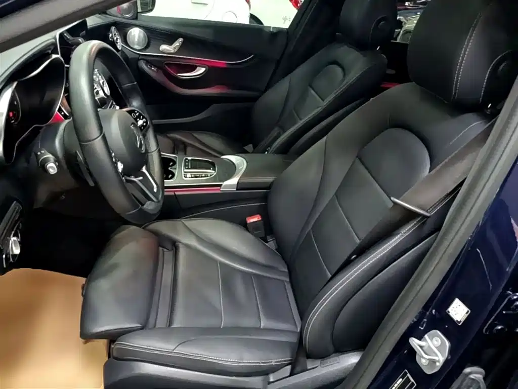 Mercedes-Benz C-Class 2019 — фото 15