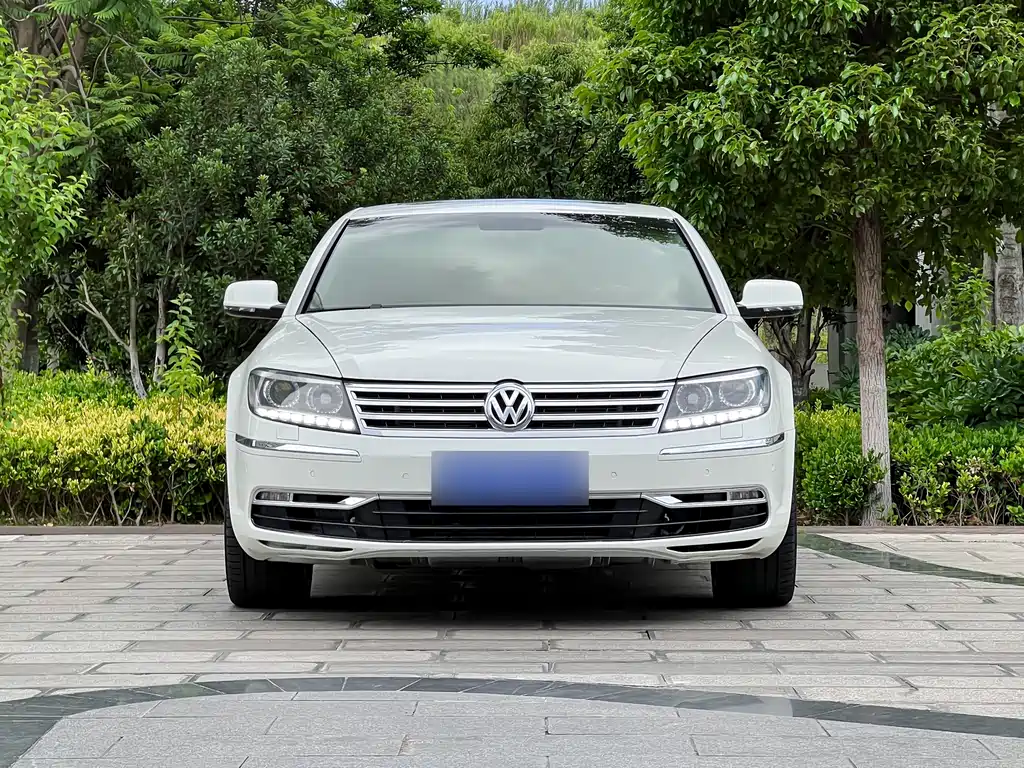 Volkswagen Phaeton 2014 — фото 2