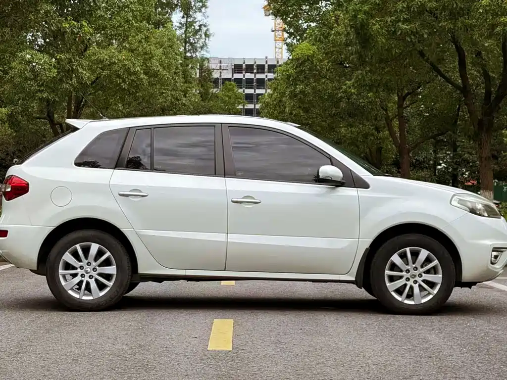 Renault Koleos 2016 — фото 4