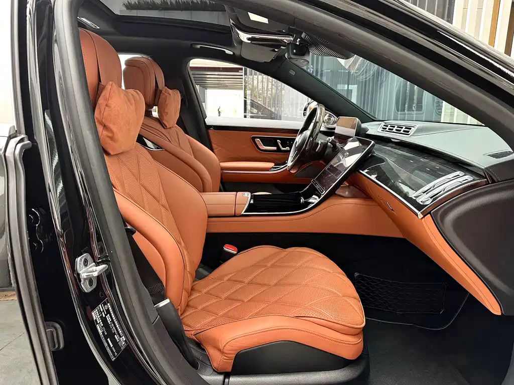 Mercedes-Benz Maybach S-Class 2022 — фото 27