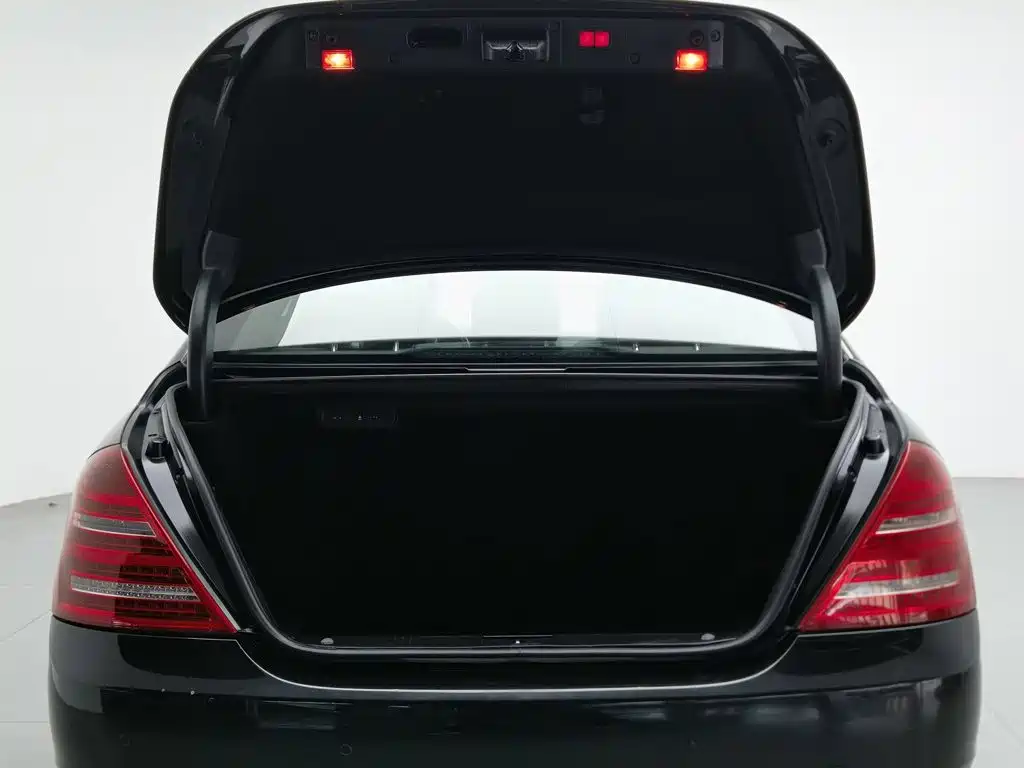 Mercedes-Benz S-Class 2012 — фото 16