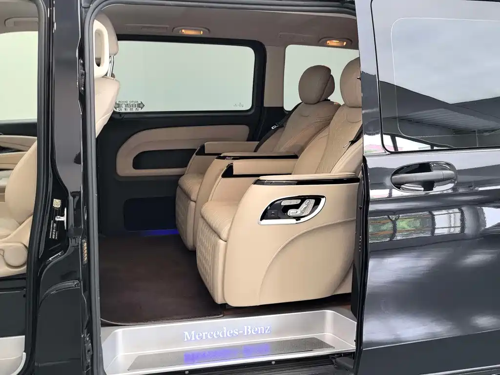 Mercedes-Benz Vito 2021 — фото 12