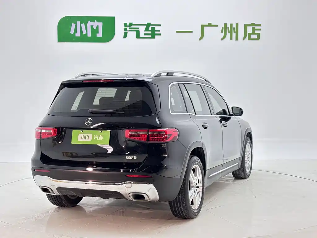 Mercedes-Benz GLB 2021